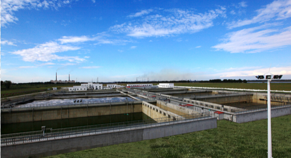 清通管道時下井作業(yè)的注意事項(xiàng)有哪些？