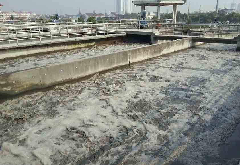 處理工業(yè)廢水加什么藥劑？（工業(yè)廢水處理技術(shù)）